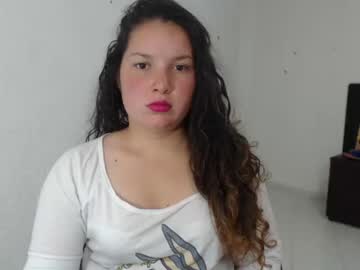 زوجة الاب شخصيتها قوية تجبر ابن زوجها على النيك