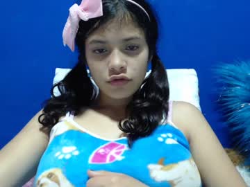 ينيك امه المثيرة ويمتعها