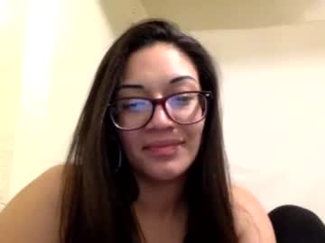 مقطع سكس للمثلة اللبنانية المشهورة إيمان