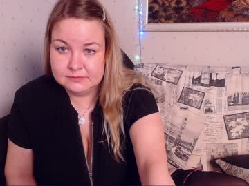 زوجة الاب تعطي ابن زوجها دروس في القذف