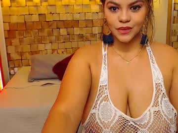 التمرين بلبن الزبر سكس في الجيم مترجم